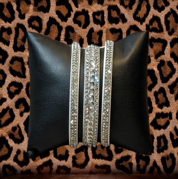 A4 New Bright White & Silver Crystal Rhinestone Wrap Bracelet Adjustable NEW - Picture 3 of 15